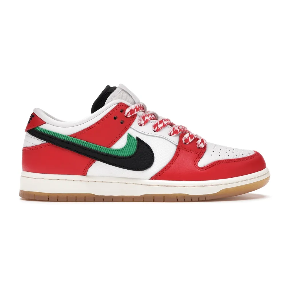 mid - top height formal - sport Nike SB Dunk Low Frame Skate Habibi
