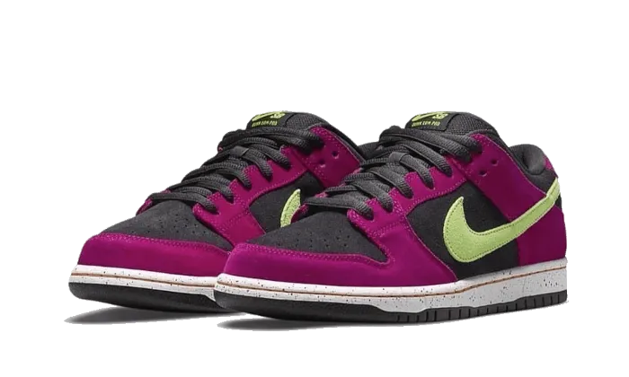 Nike SB Dunk Low Red Plum Cozy Fit