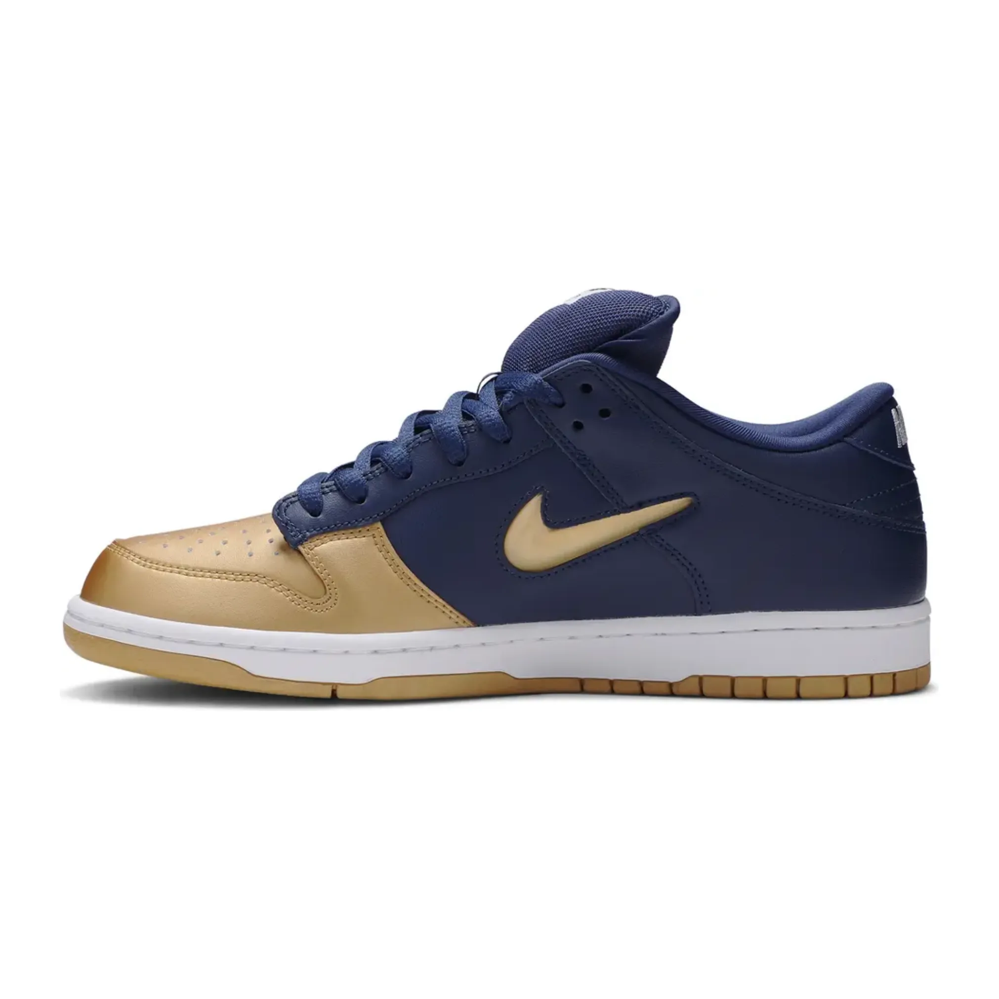 eco - friendly material shoes Comfort Molding Nike SB Dunk Low Supreme Jewel Swoosh Gold
