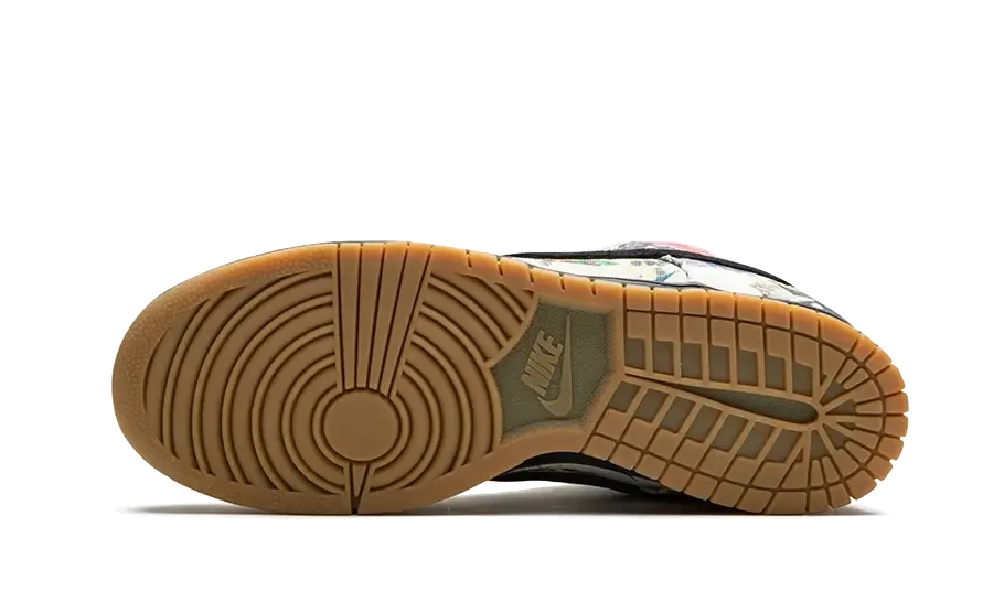 Nike SB Dunk Low Supreme Rammellzee Go Sport