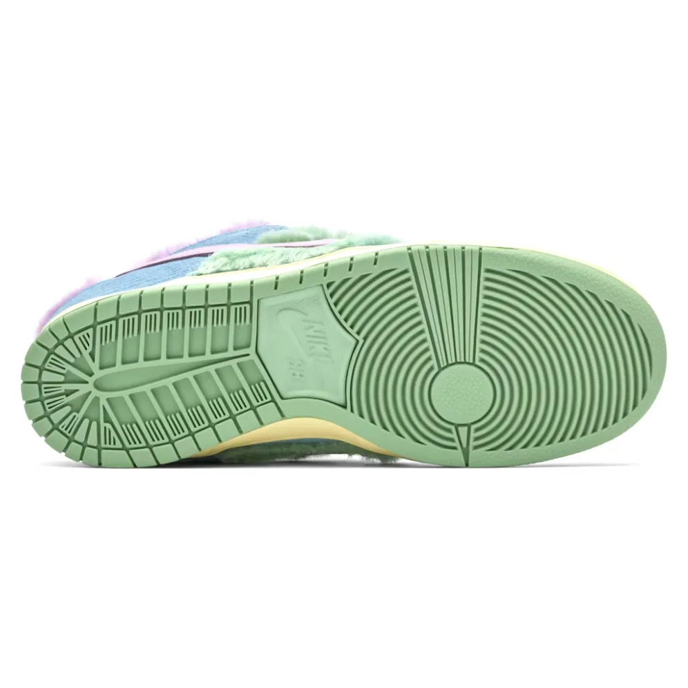 Nike SB Dunk Low Verdy Visty Durable