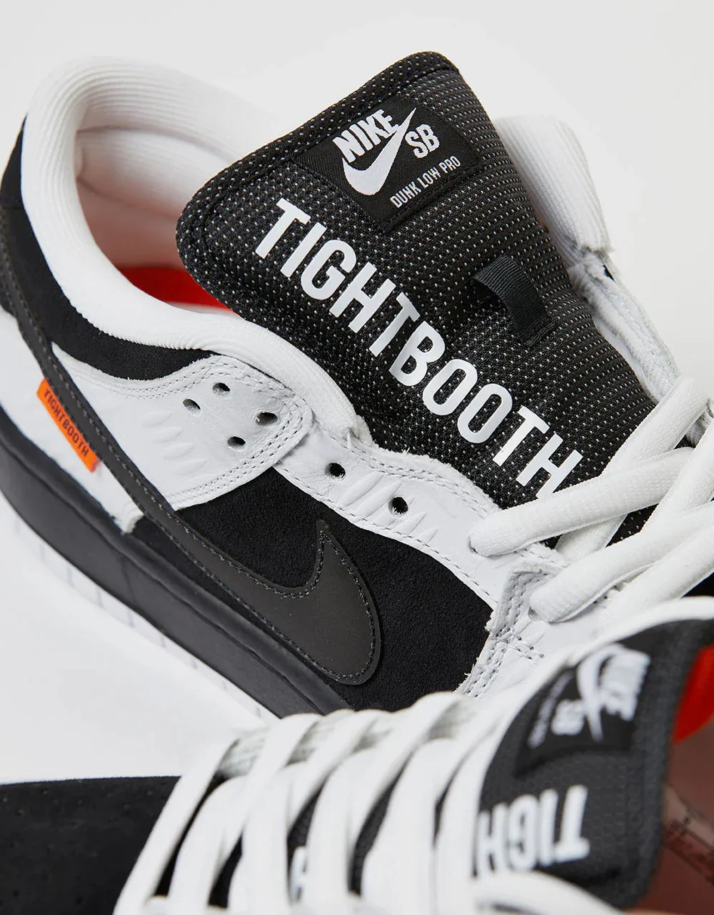 ToeProtection Lace Free Fastenings Nike SB 'Tightbooth' Dunk Low QS Skate Shoes - White/Black-Safety Orange