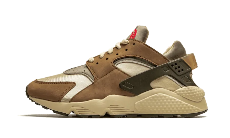Resilient Grip Nike Stussy Air Huarache Desert Oak