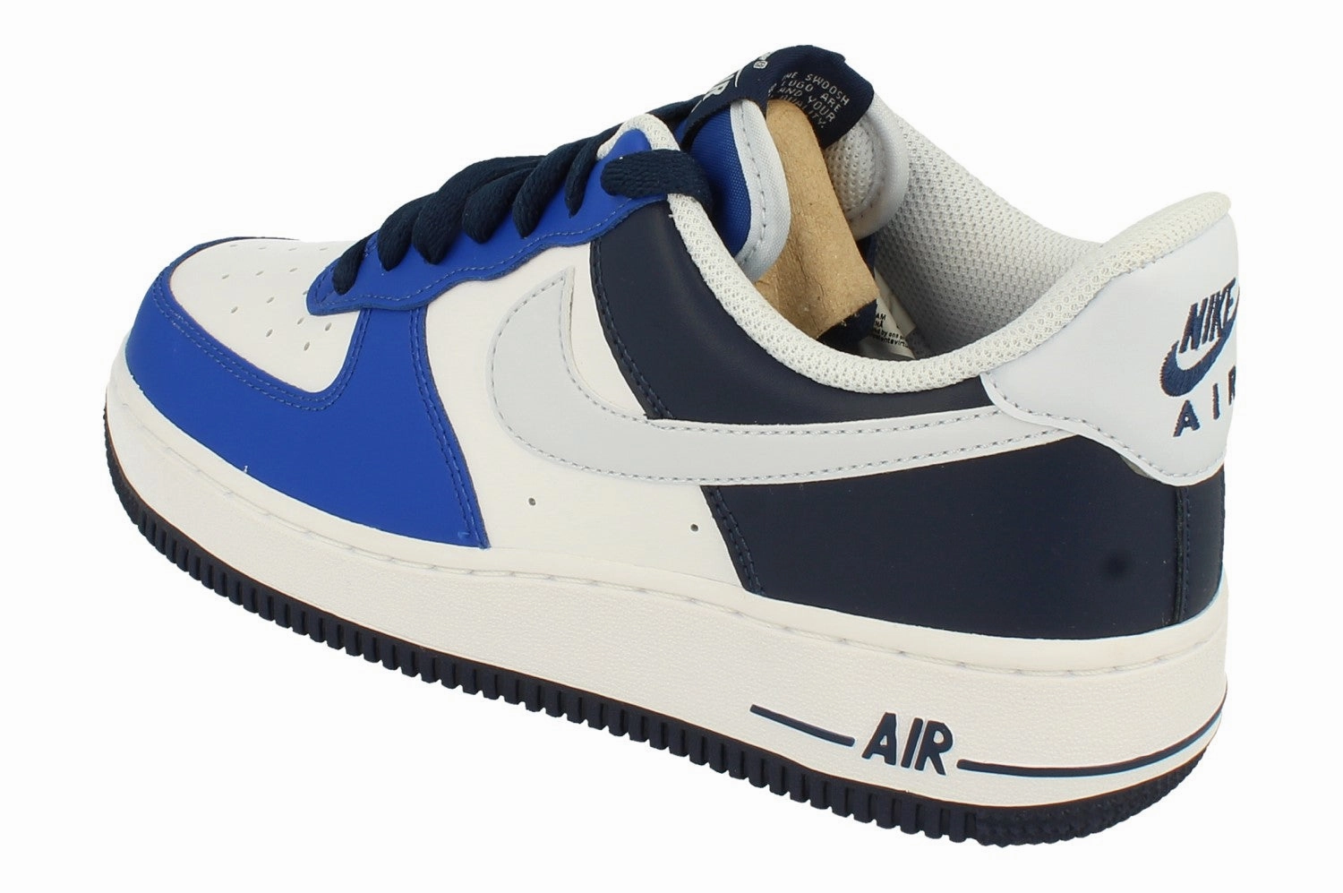 Narrow Well   Made Nike Air Force 1 07 LV8 Mens Trainers Fq8825 100