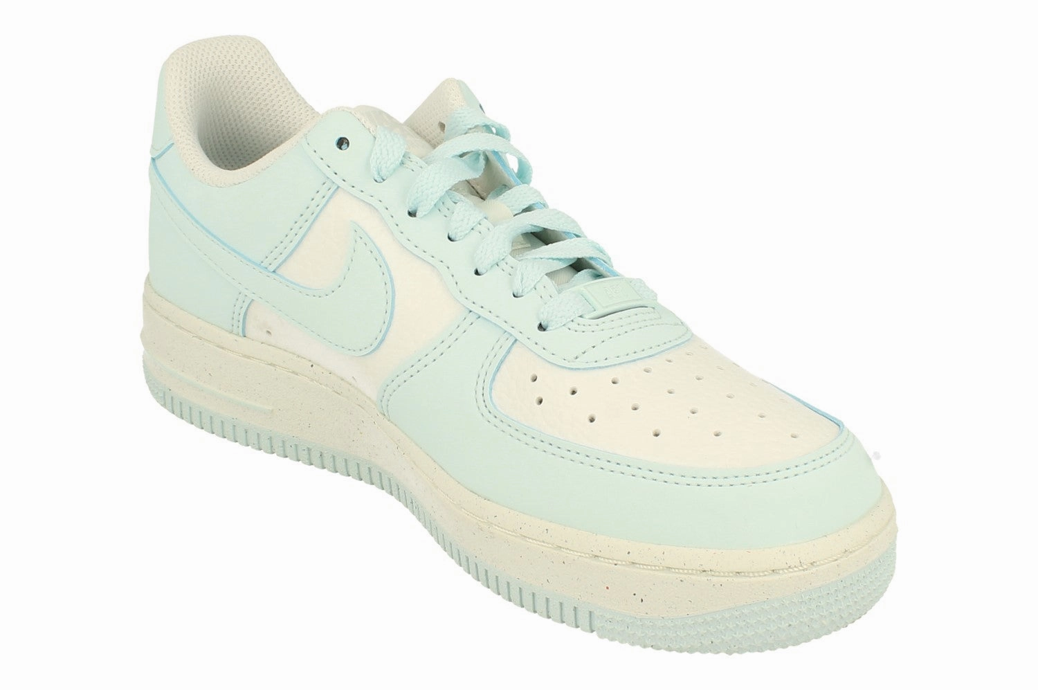 Nike Air Force 1 07 Next Nature Womens Trainers Hf5385 400 indoor activity Muscle - building