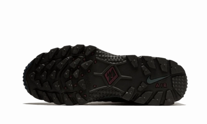 Nike Air Humara QS Faded Spruce Fast Entry