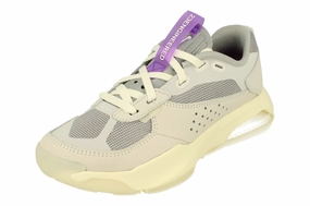 Nike Air Jordan 200E Womens Trainers Dh7381 110 Flexibility - zones running in a canyon area shoes