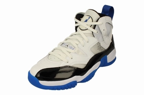 Nike Air Jordan Two Trey Mens Basketball Trainers DO1925 140 Fashion Must-Have Soccer Field