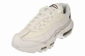 Nike Air Max 95 Womens CK7070 100 chemical - resistant multi - surface outsole shoes
