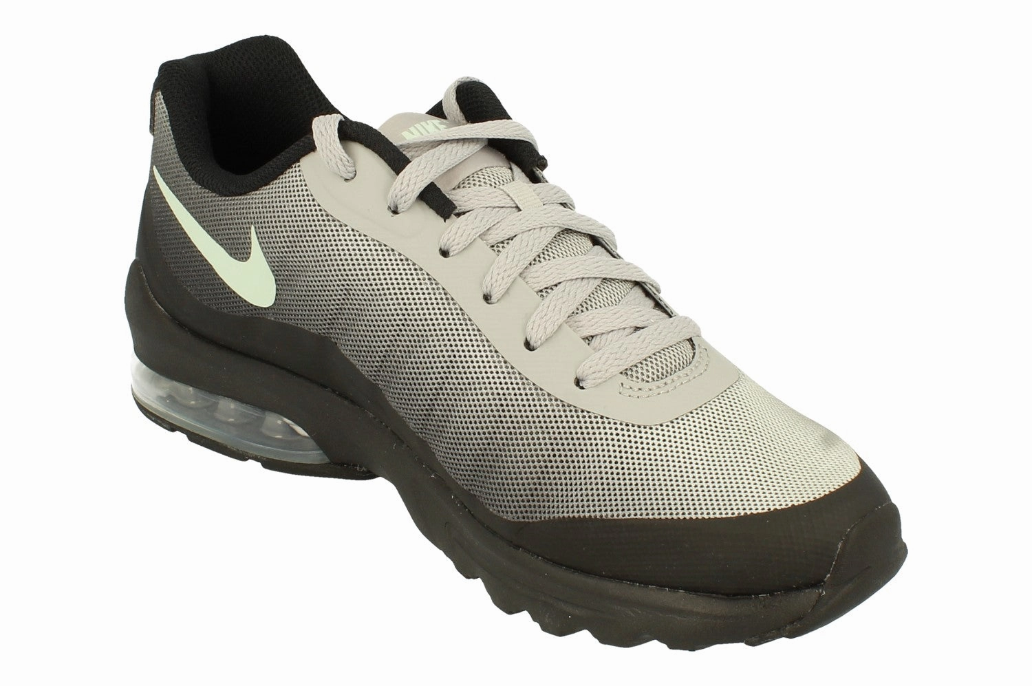 Nike Air Max Invigor Mens Cw2648 001 Cushioned Control