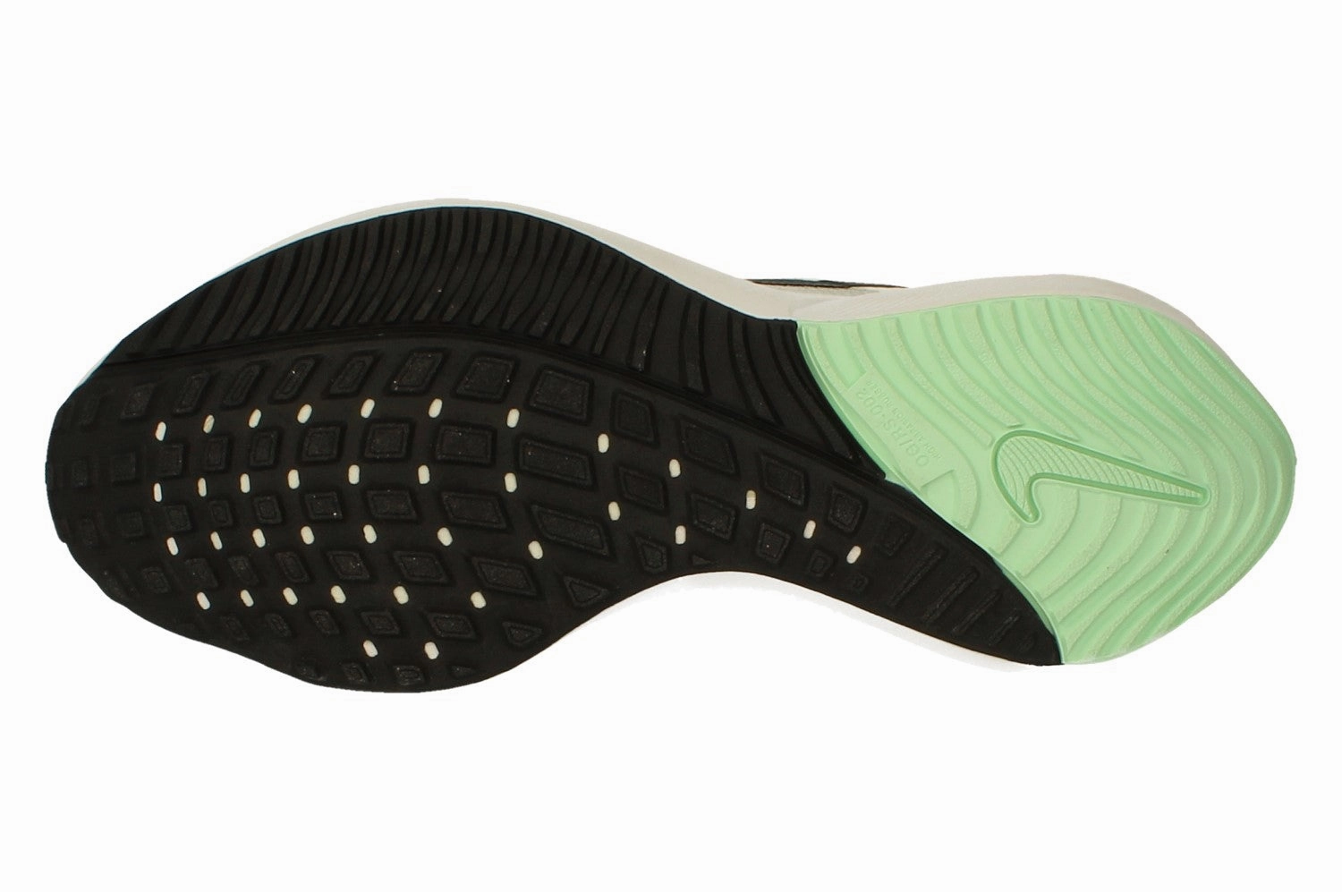 Nike Air Zoom Vomero 16 Mens Da7245 006 Unisex Appeal