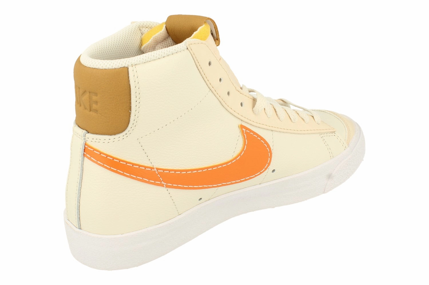 Adaptive Landing Pad System Thermal Regulating Liner Nike Blazer Mid 77 Emb Mens Trainers Dq7674 001