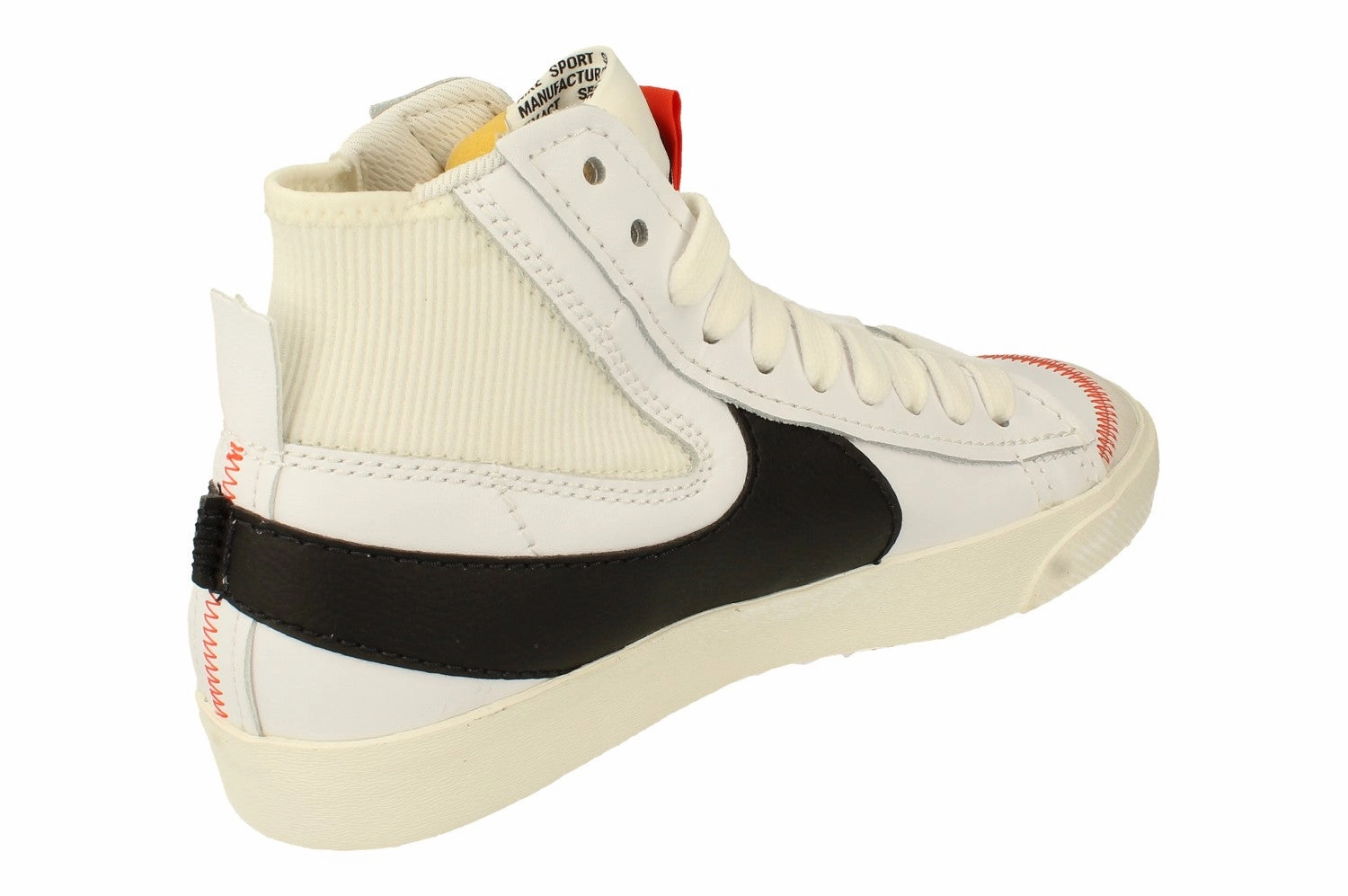 Lace Up Closure System Maximum arch Nike Blazer Mid 77 Jumbo Mens Trainers DD3111 100