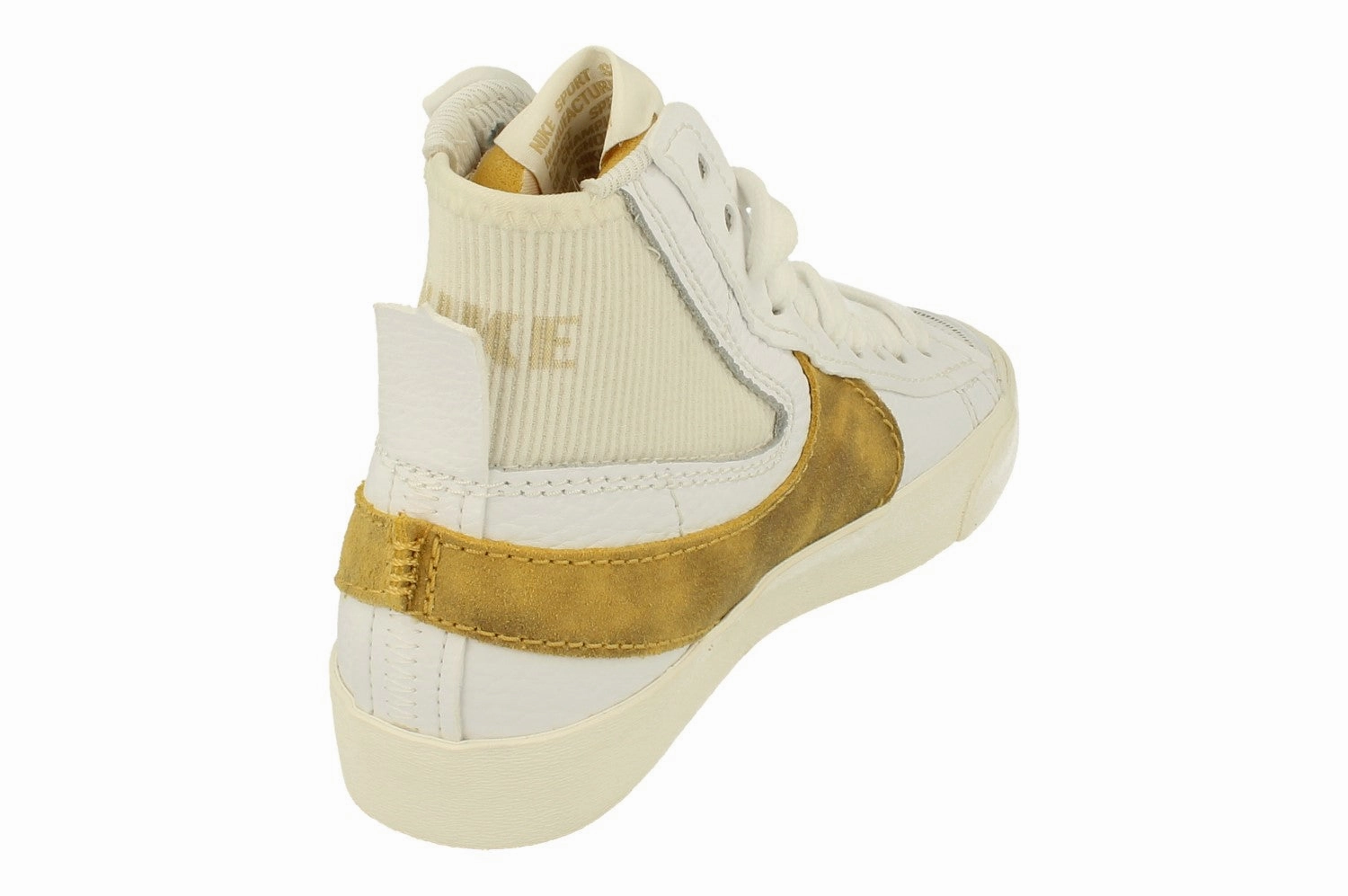 Nike Blazer Mid 77 Jumbo Mens Trainers Dv6481 100 Breathable soles Long-Distance Walking