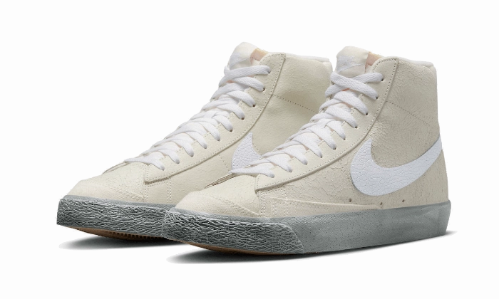 Nike Blazer Mid '77 EMB Summit White cushioning technology