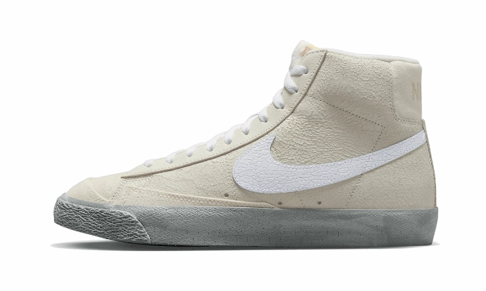 Nike Blazer Mid '77 EMB Summit White Compact Build Memory Foam Lining