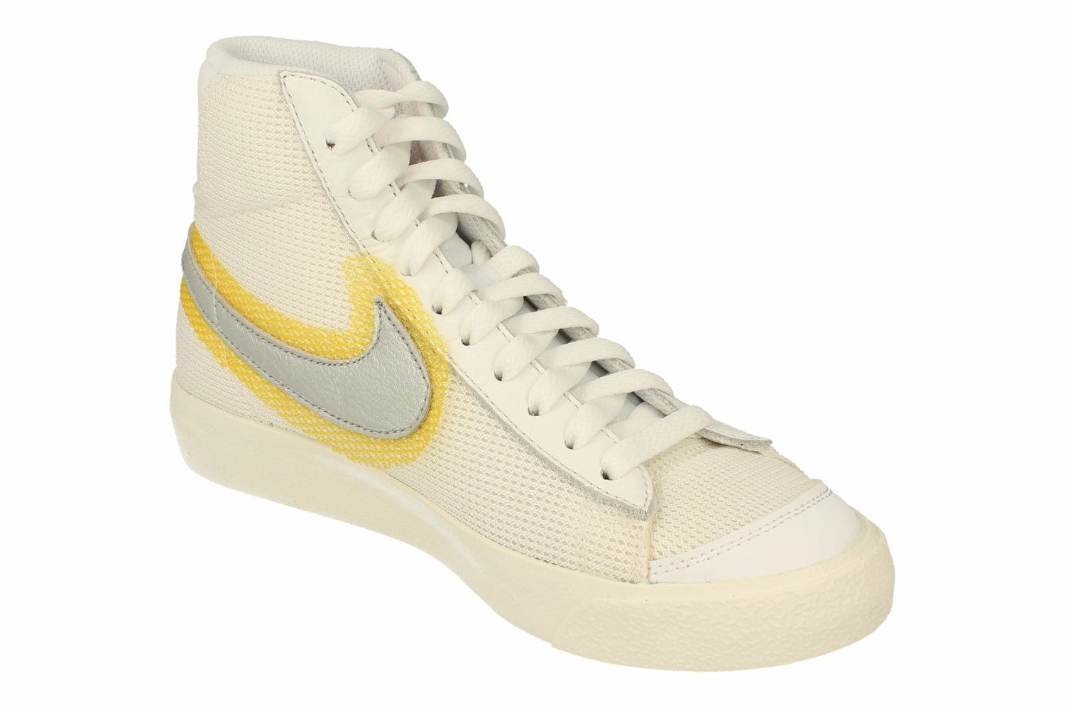 Nike Blazer Mid VNTG 77 Womens Trainers Cz8105 100 luxury - feel