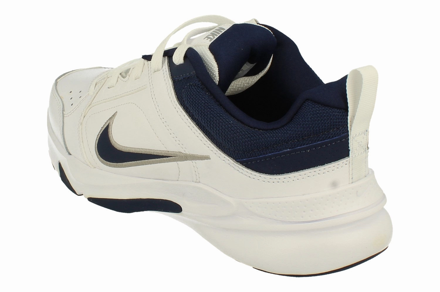 Nike Defyallday Mens Trainers DJ1196 100 Comfort Linings Running Style