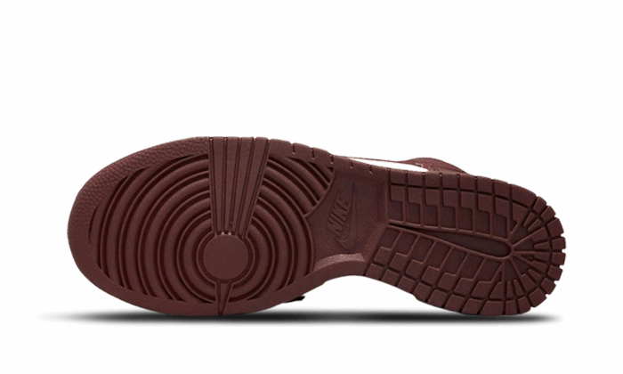 Nike Dunk High Burgundy Crush Airflow Ventilation Channels Balanced weight