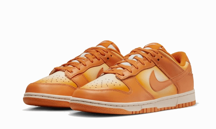 Style Motion Nike Dunk Low Magma Orange