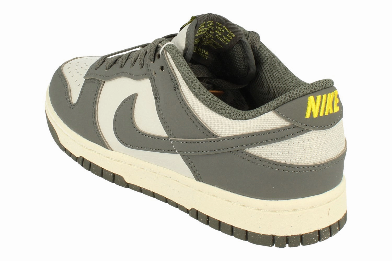 Light cushion Upgraded design Nike Dunk Low NN Mens Trainers Fz4621  001