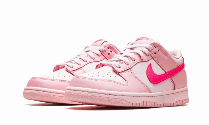 Nike Dunk Low Triple Pink (Barbie) City Fit