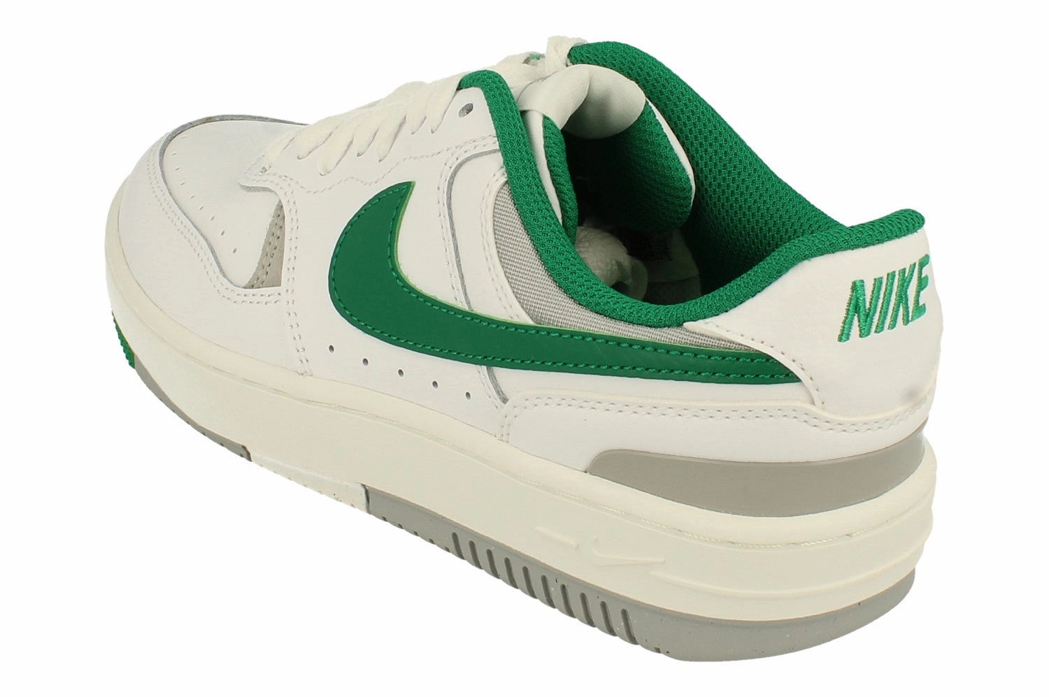 Nike Gamma Force Womens Trainers Dx9176 106 gravel biking shoes