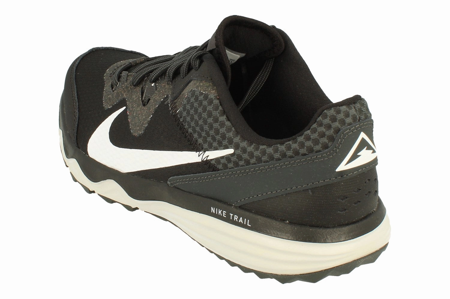 Tidy look Posture Help Nike Juniper Trail Mens CW3808 001