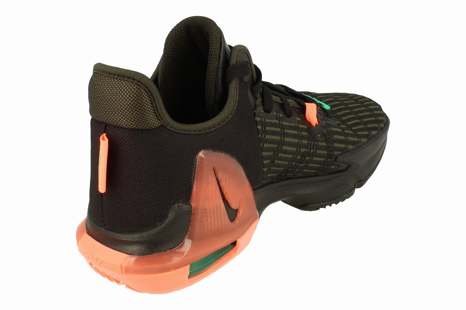 Nike Lebron Witness VI Mens Basketball Trainers CZ4052 001 Padded materials