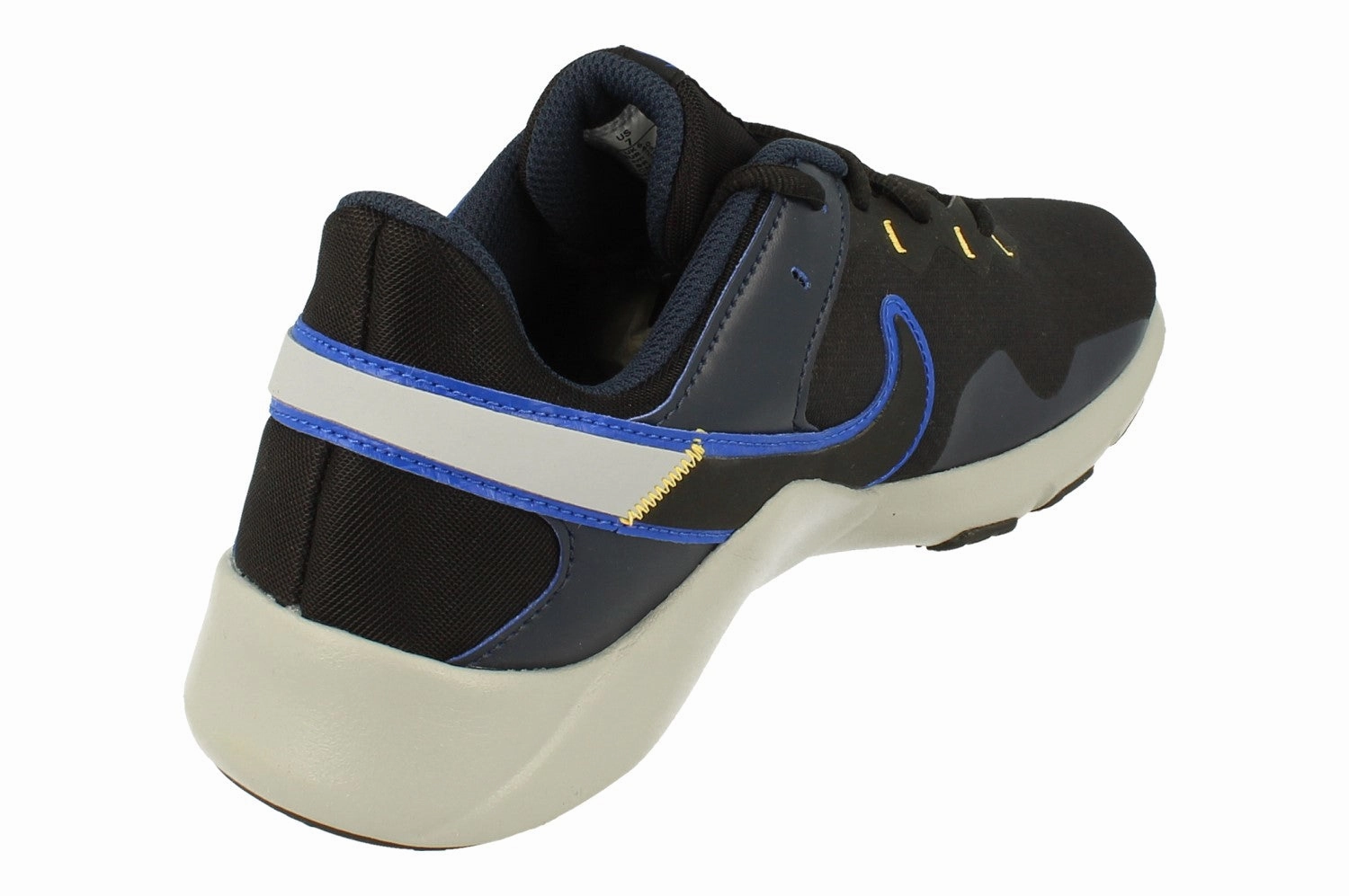 Nike Legend Essential 2 Mens CQ9356 034 Collapsible All Surface Traction