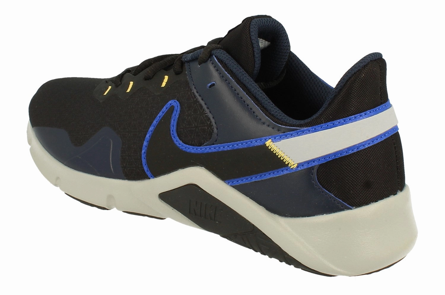 Nike Legend Essential 2 Mens CQ9356 034 cushioning technology Everyday Form