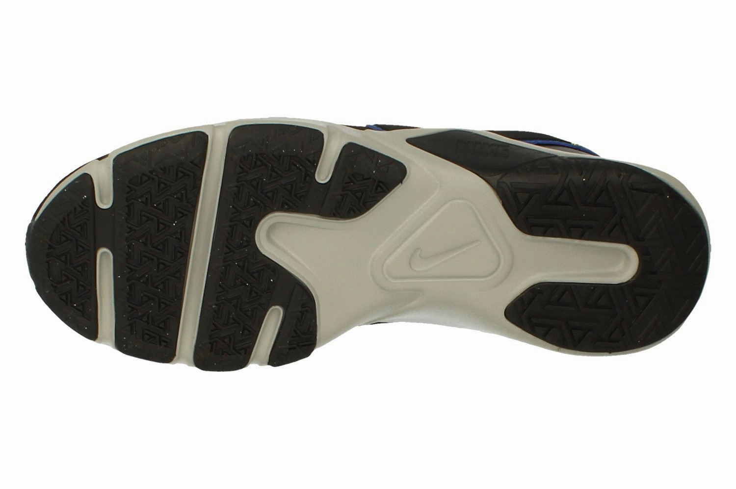 Nike Legend Essential 2 Mens CQ9356 034 Timeless Look