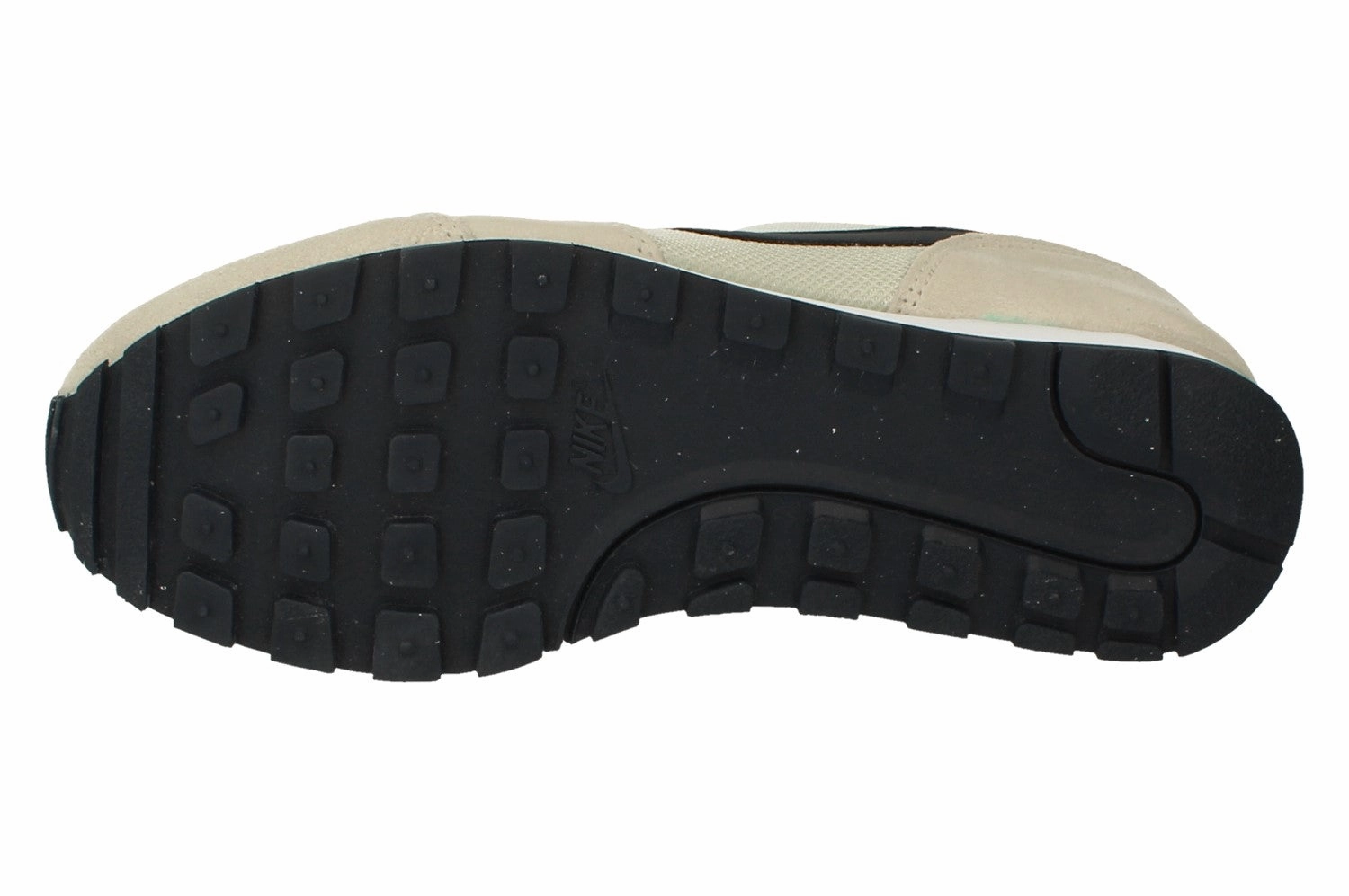 Nike Md Runner Mens Trainers 749794 009 Ethically Sourced Materials