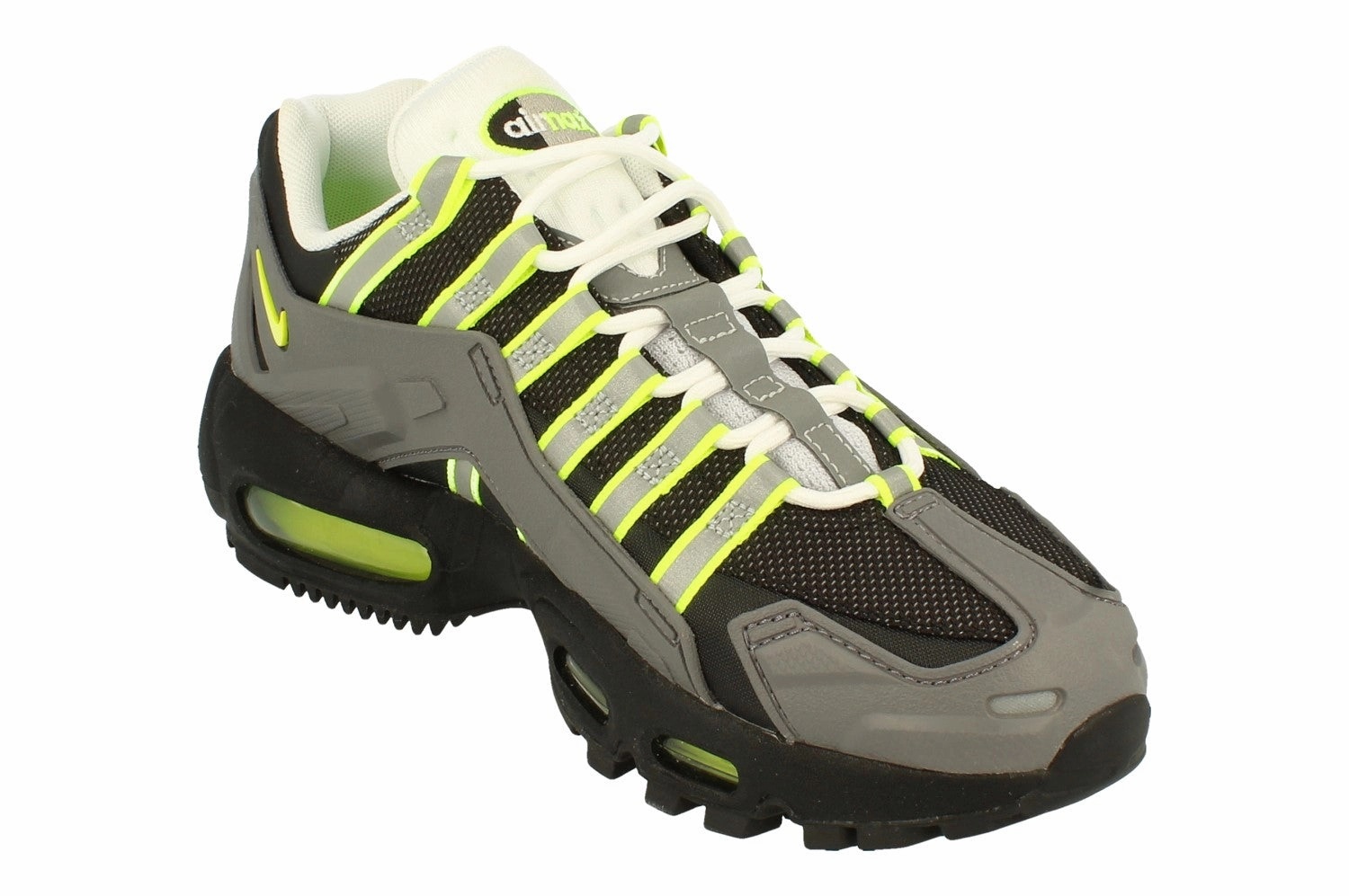 Sporty Vibe Nike Ndstrkt Air Max 95 Mens CZ3591 002
