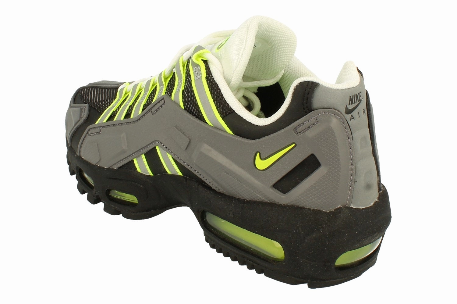 Nike Ndstrkt Air Max 95 Mens CZ3591 002 Textured Grip Slip Resistant Compound