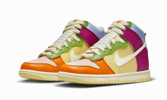Springy ride All-day Traction Nike Nike Dunk High Multi-Color