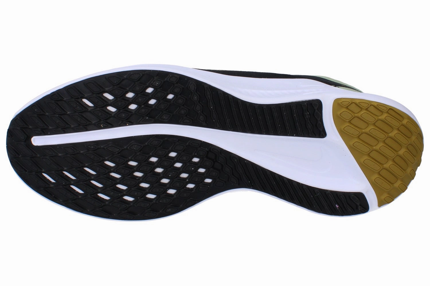 Nike Quest 5 Mens Dd0204  301 Traction Lug Configuration Rubber Tread