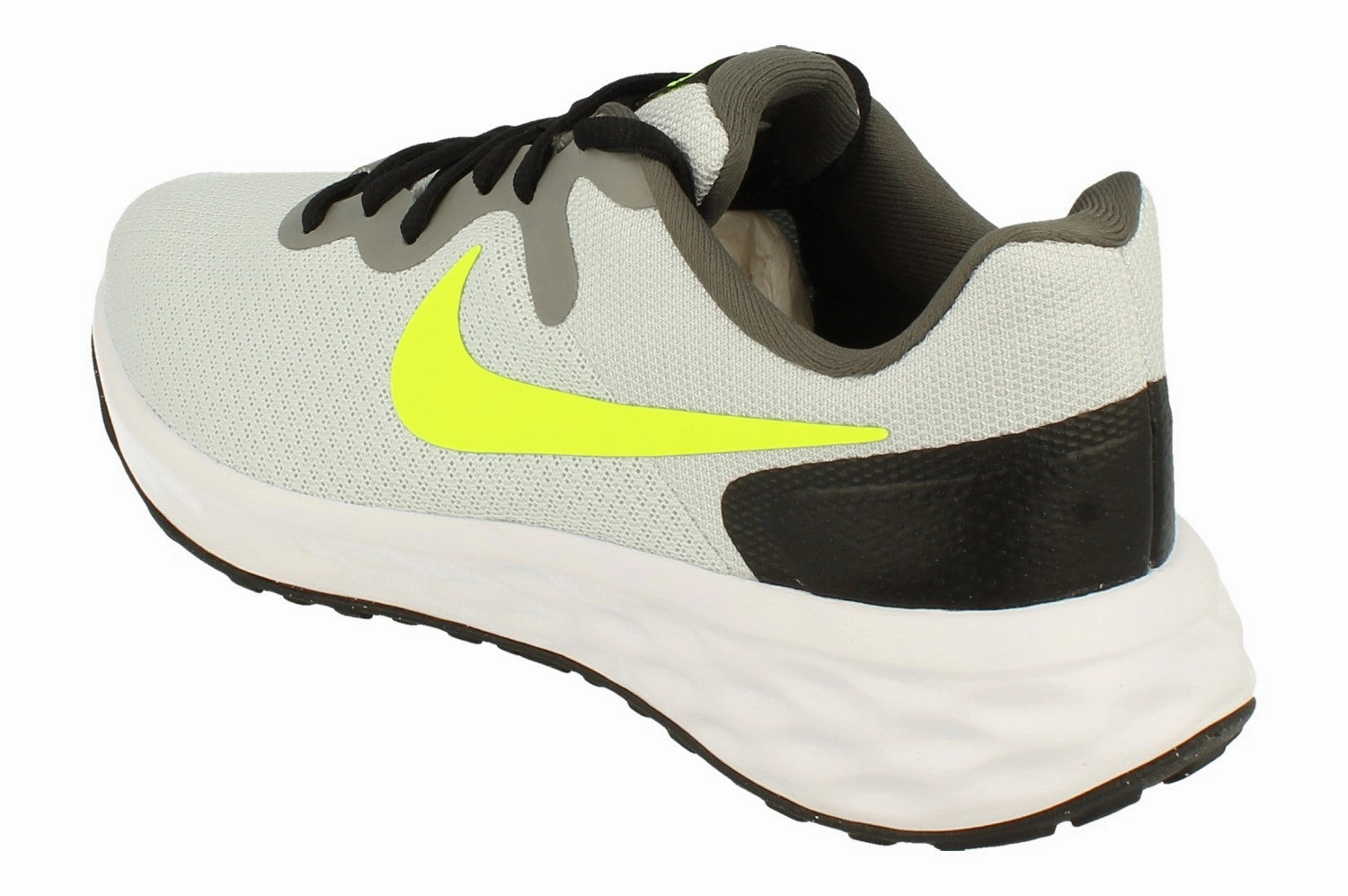 Nike Revolution 6 Nn Mens Dr9882 001 Non Marking Tread Lace Lock Technology