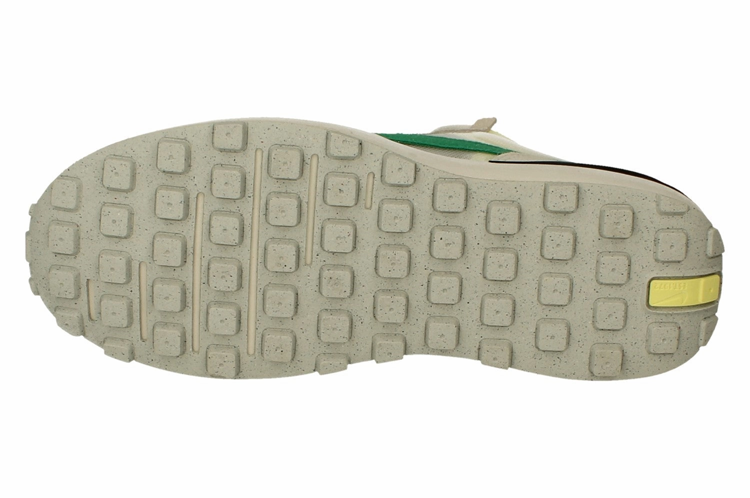 Nike Waffle One Tpa Mens Trainers Dr8598 100 Bonded Overlays