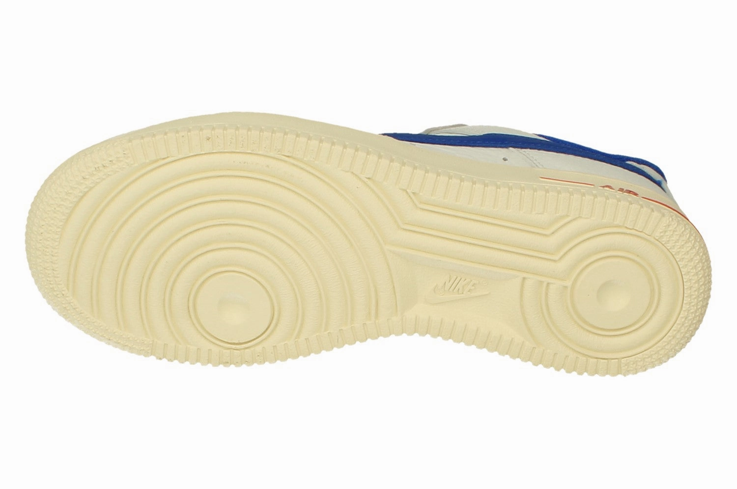 endurance shoes Nike Womens Air Force 1 07 Lx Trainers DR0148 100