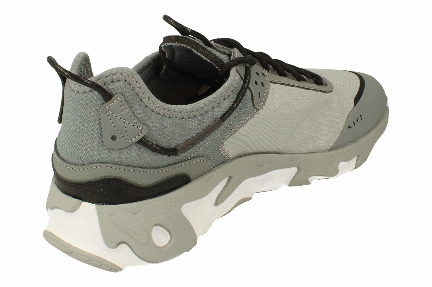 Nike Womens Legend Essential 2 CQ9545 010 training equipment foot - health
