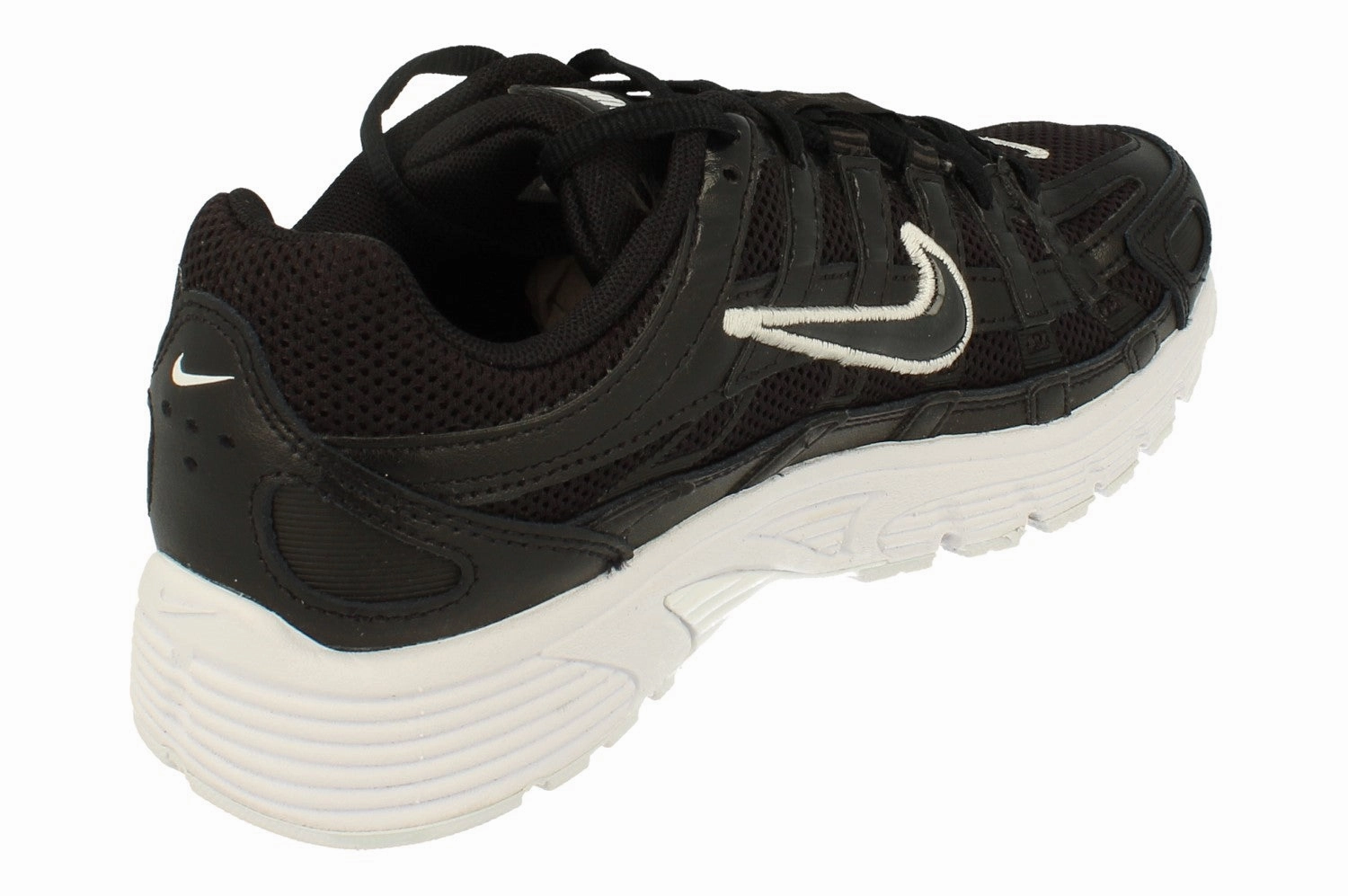 indoor - outdoor shoes Nike Womens P-6000 BV1021 004