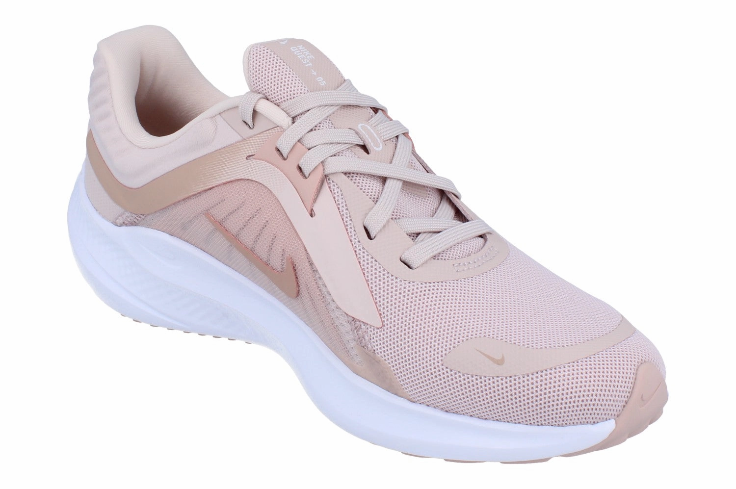 Nike Womens Quest 5 DD9291 600 good grip shoe property