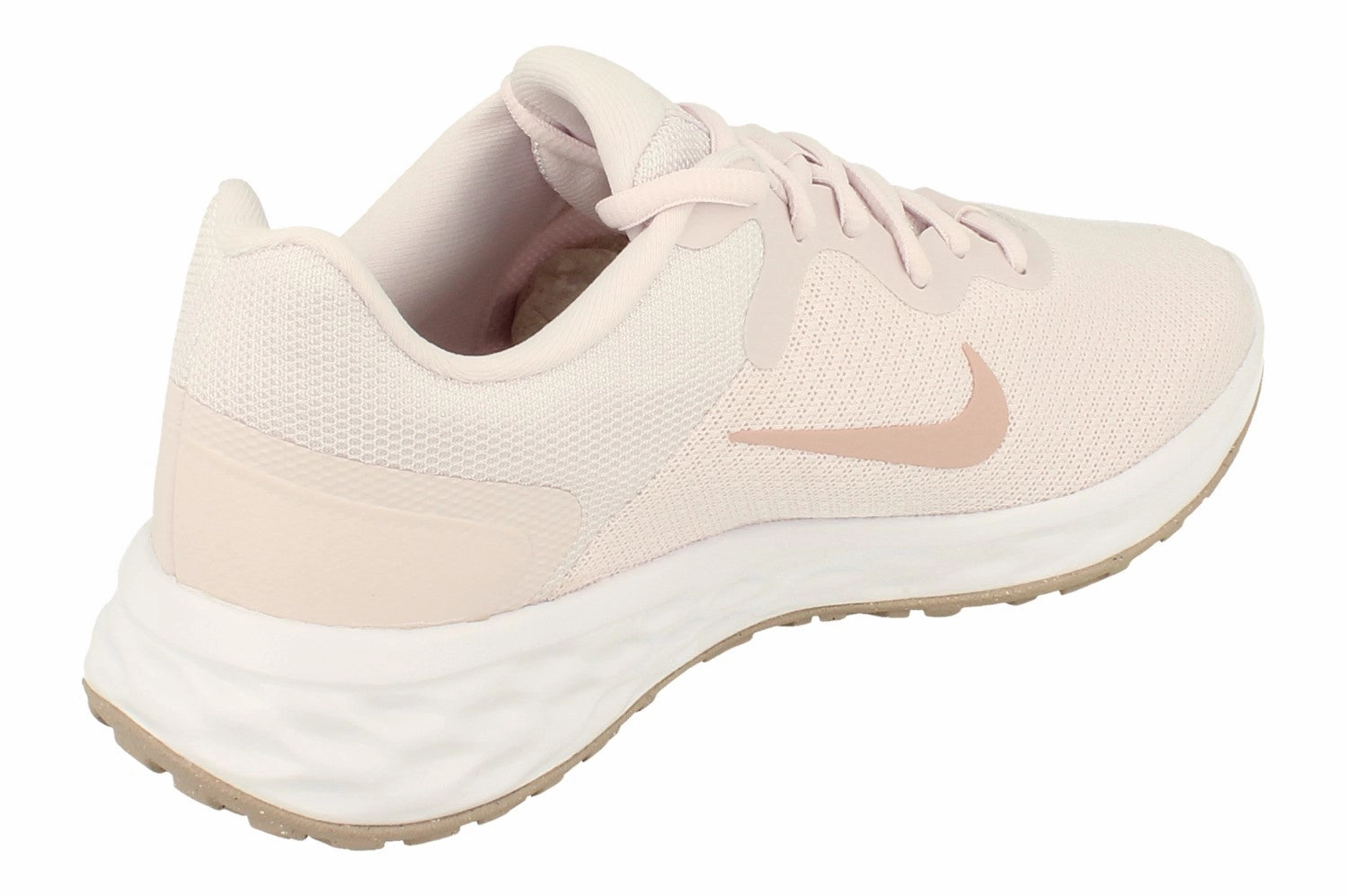 Soft Landing Nike Womens Revolution 6 NN DC3729 500