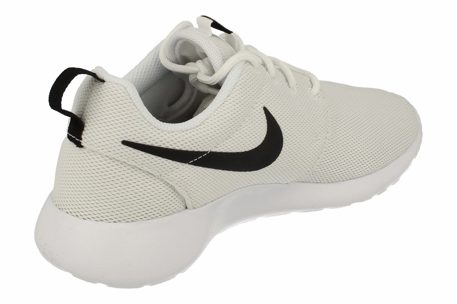 beach - specific shoes Nike Womens Roshe One 844994 101