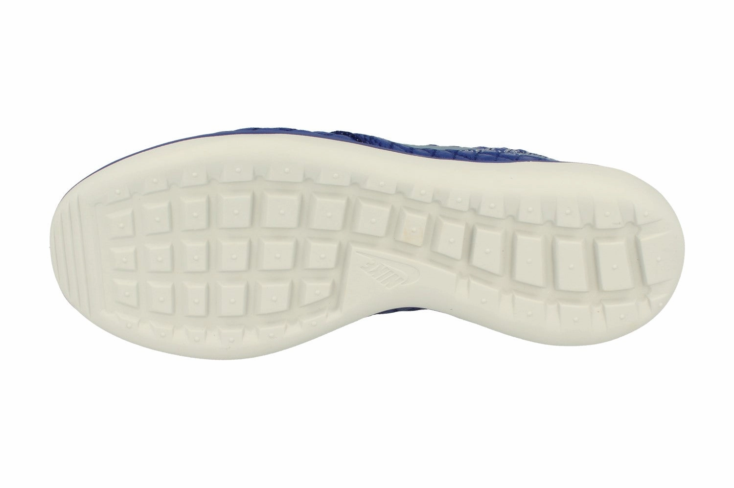 narrow - fit running option Soft Soles Nike Womens Roshe Two Flyknit 365 861706 400