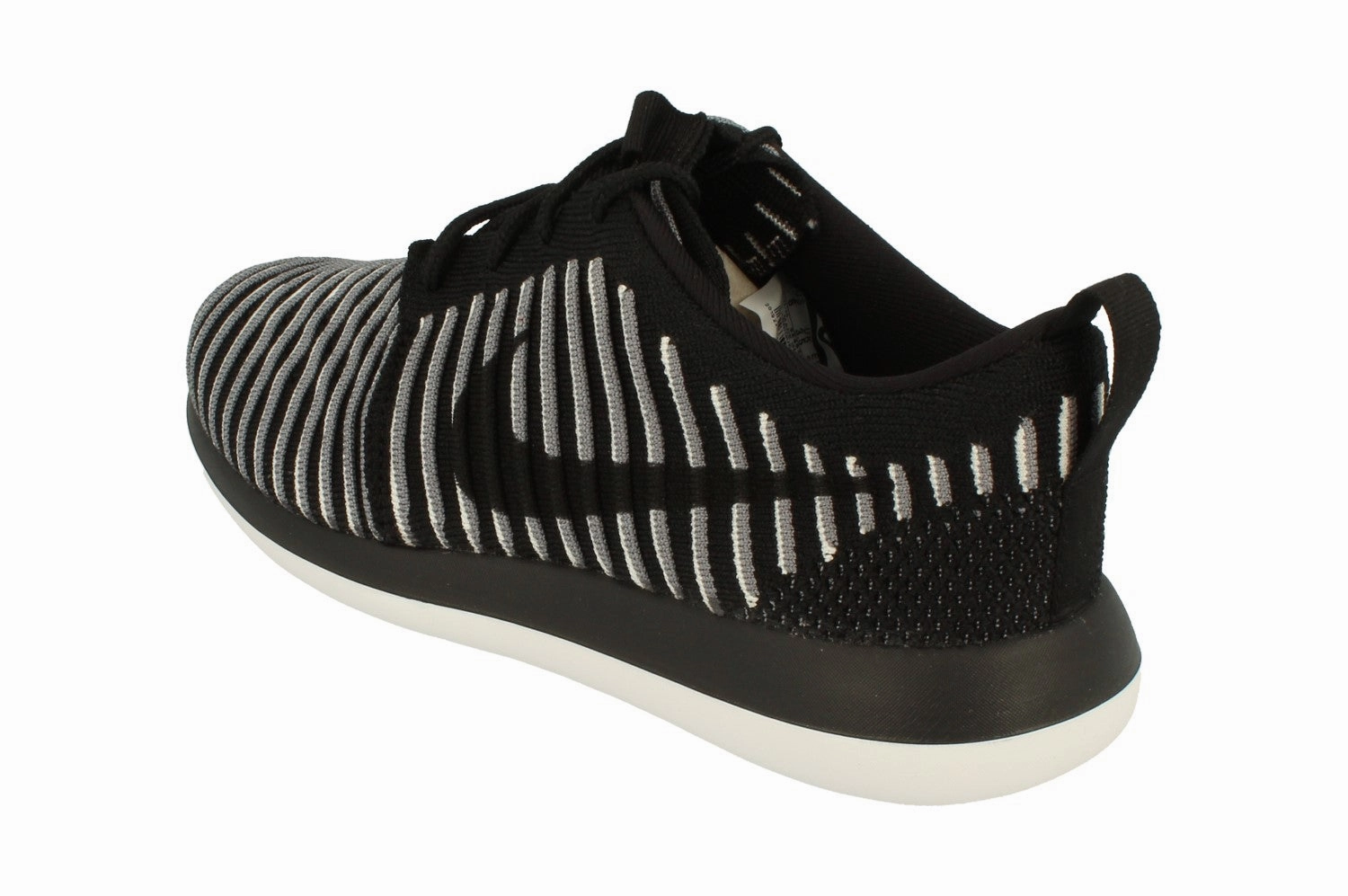 short - distance shoes Nike Womens Roshe Two Flyknit 844929 001