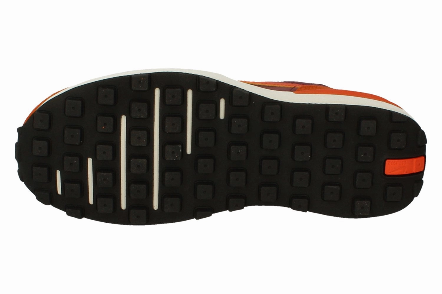 Nike Womens Waffle One DN4696 600 high - performance running option running with headphones