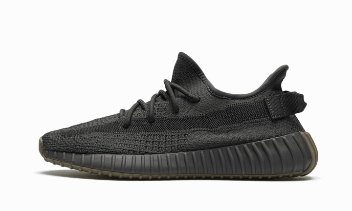 Break Step Stair Step Yeezy Boost 350 V2 Cinder (Non-Reflective)