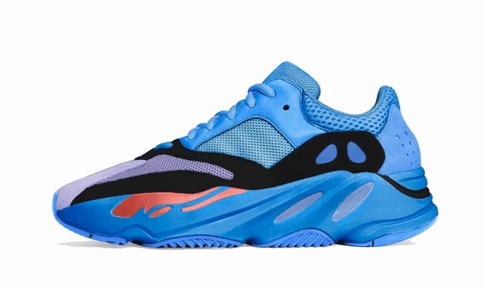 Elastic upper Yeezy 700 Hi-Res Blue